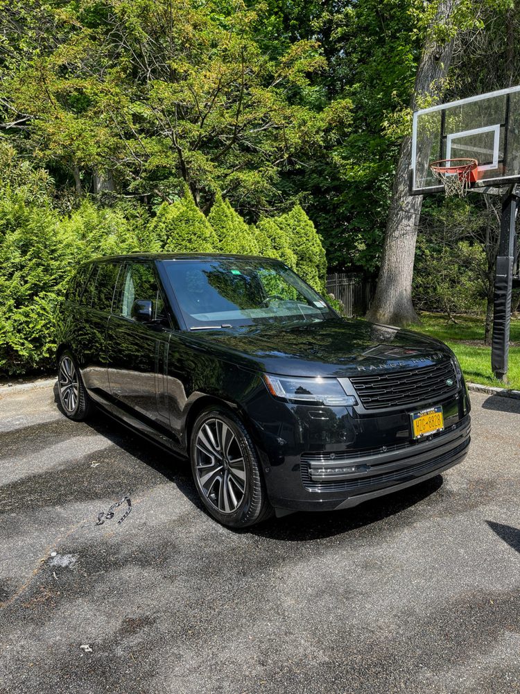 Black Range Rover after a full exterior detail